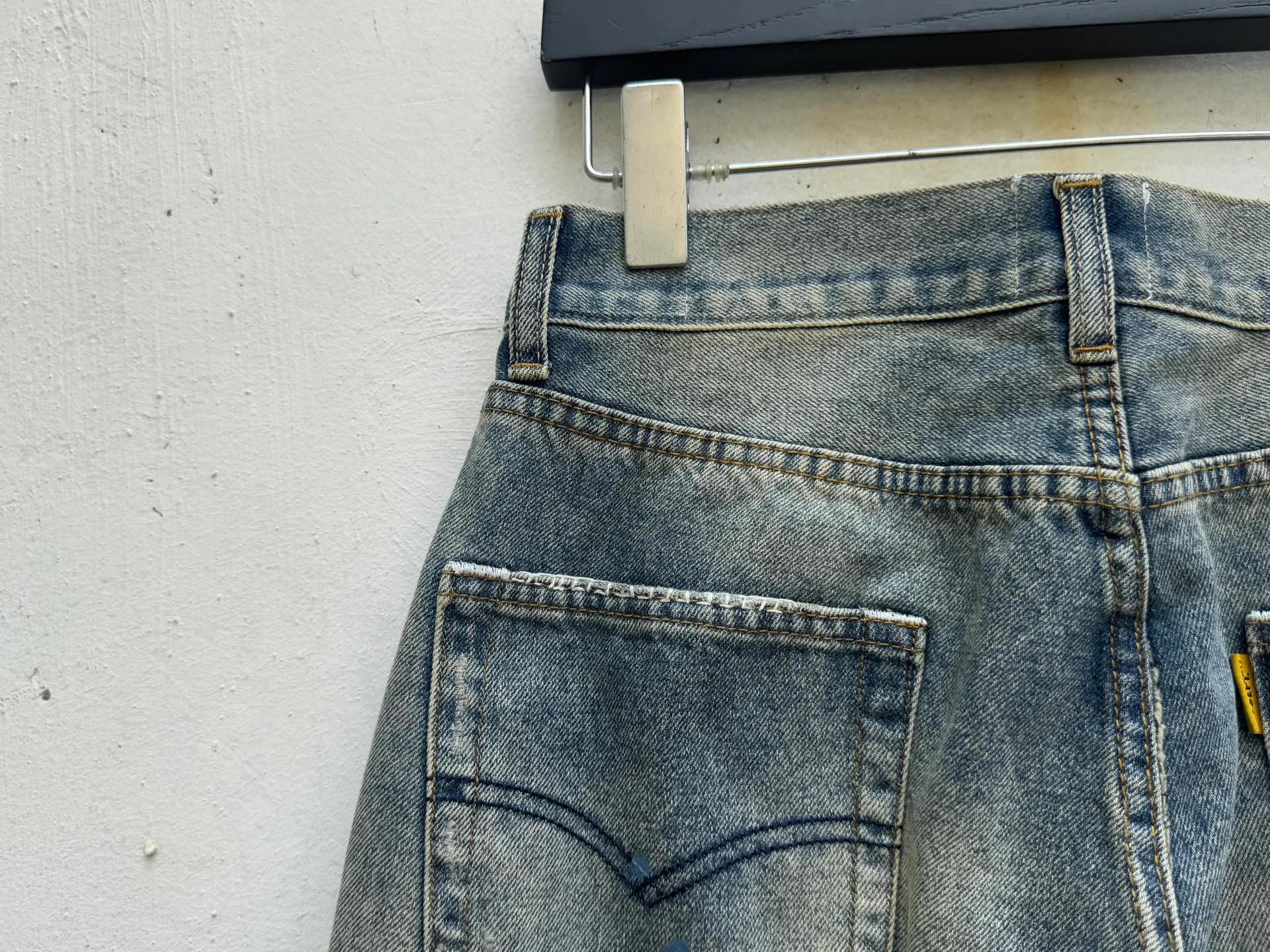 P300💰GA02 Top heavy industry GALLERY DEPT. Spliced ​​ink splash paint hand-stitched holes washed retro jeans men and women high street splash ink pants micro-flared casual trousers trendy couple same style Size: 28 30 32 34 36 (corresponds to S M L XL XXL)